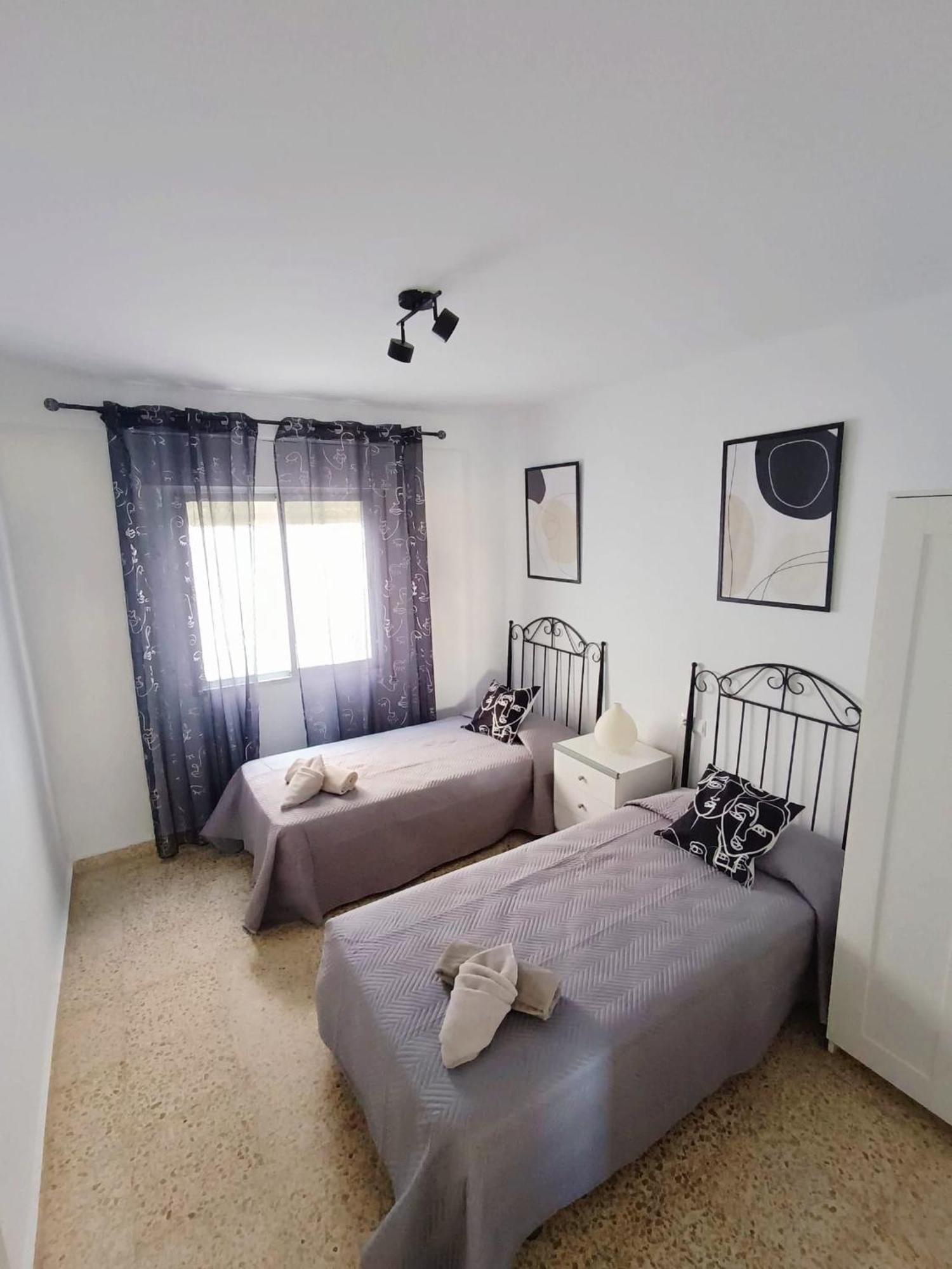 Apartamento Alarve 内尔哈 外观 照片