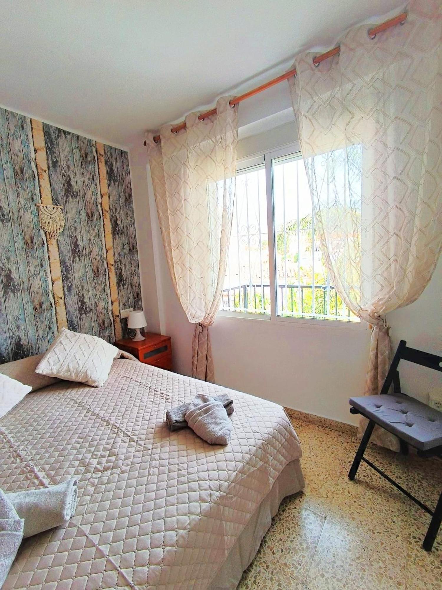 Apartamento Alarve 内尔哈 外观 照片
